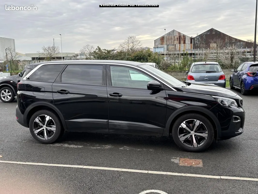 Peugeot 5008 2020 photo 4