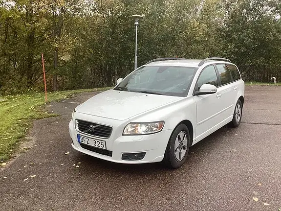 Volvo V50