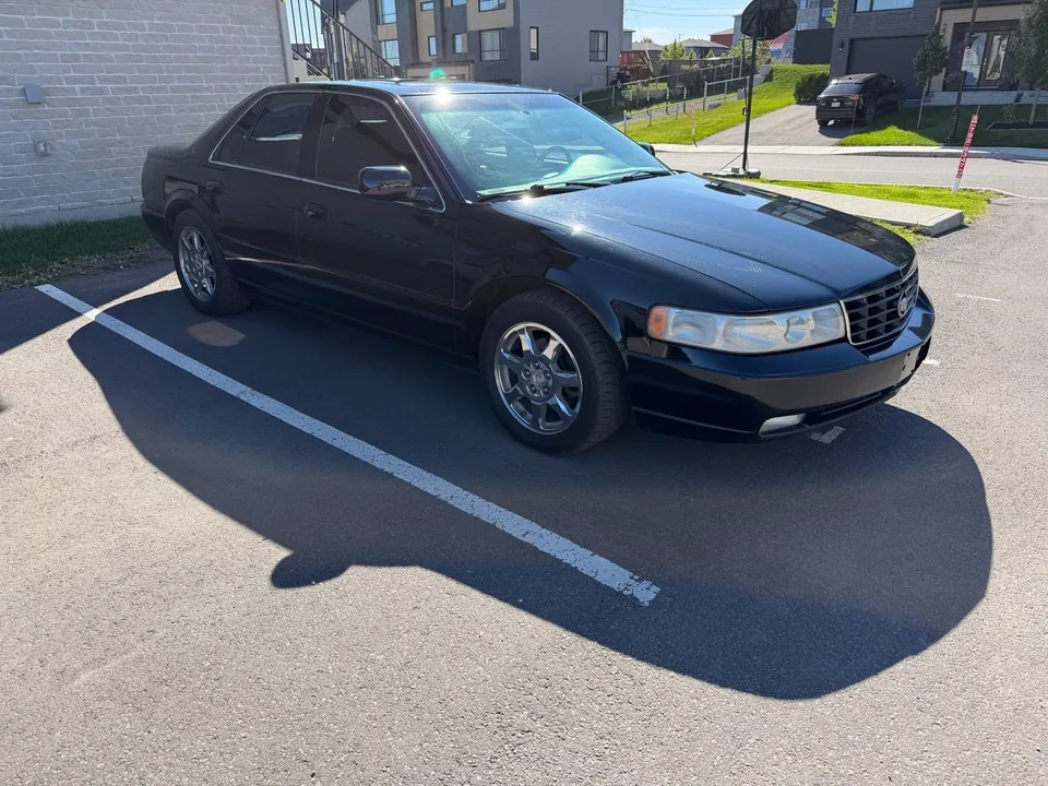 Cadillac Sts 2001 photo 3