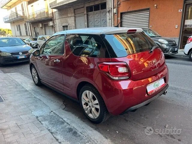 DS Automobiles Ds 3 2011 photo 5