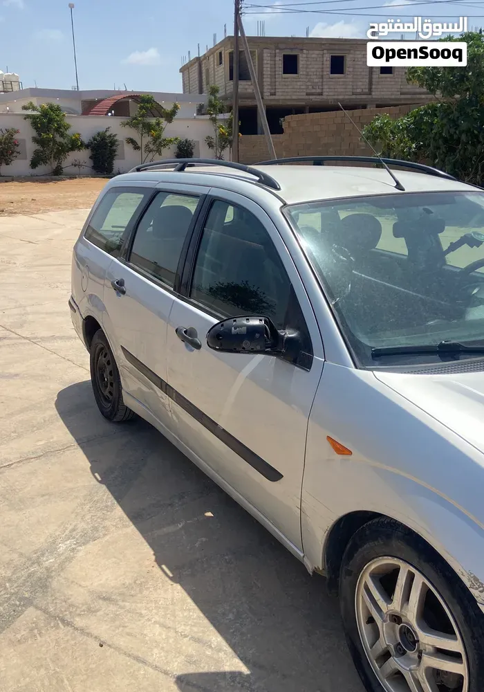 Ford Focus 2002 photo 4