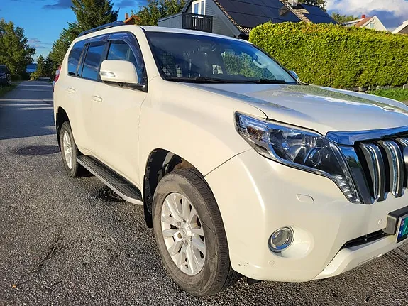 Toyota Land Cruiser 2015 photo 5