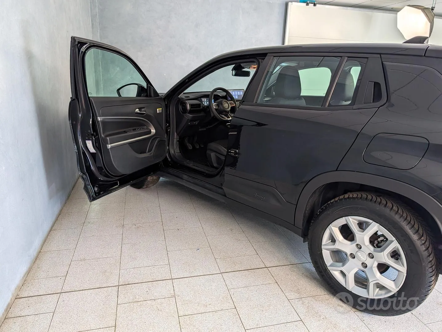 Jeep Avenger 2024 photo 4