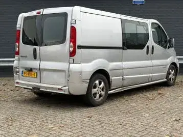 Renault Trafic 2007 photo 2