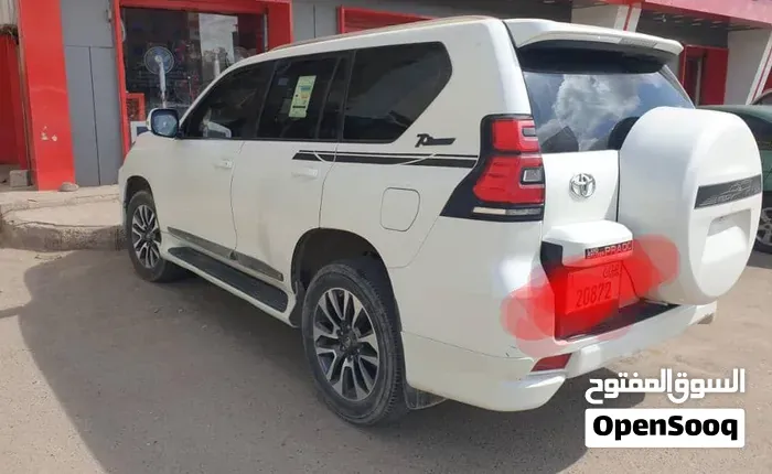 Toyota Prado 2022 photo 4