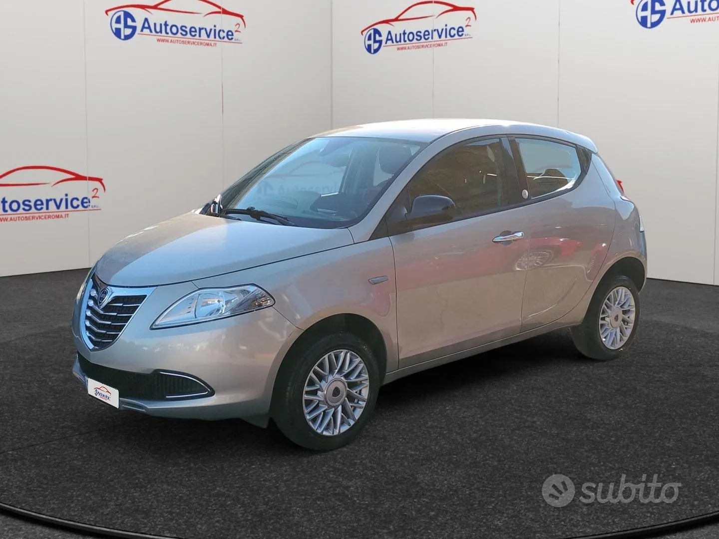 Lancia Ypsilon