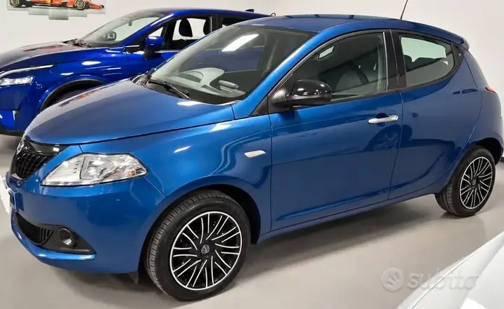 Lancia Ypsilon 2023 photo 2