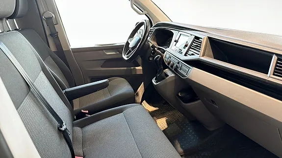 Volkswagen Transporter 2021 photo 3