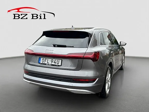 Audi E-Tron 2022 photo 5