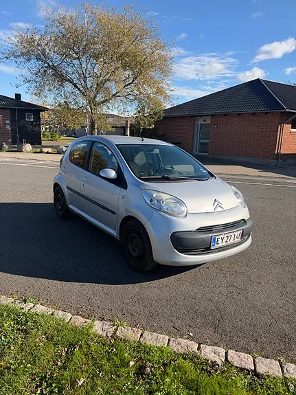 Citroen C1 2008 photo 2