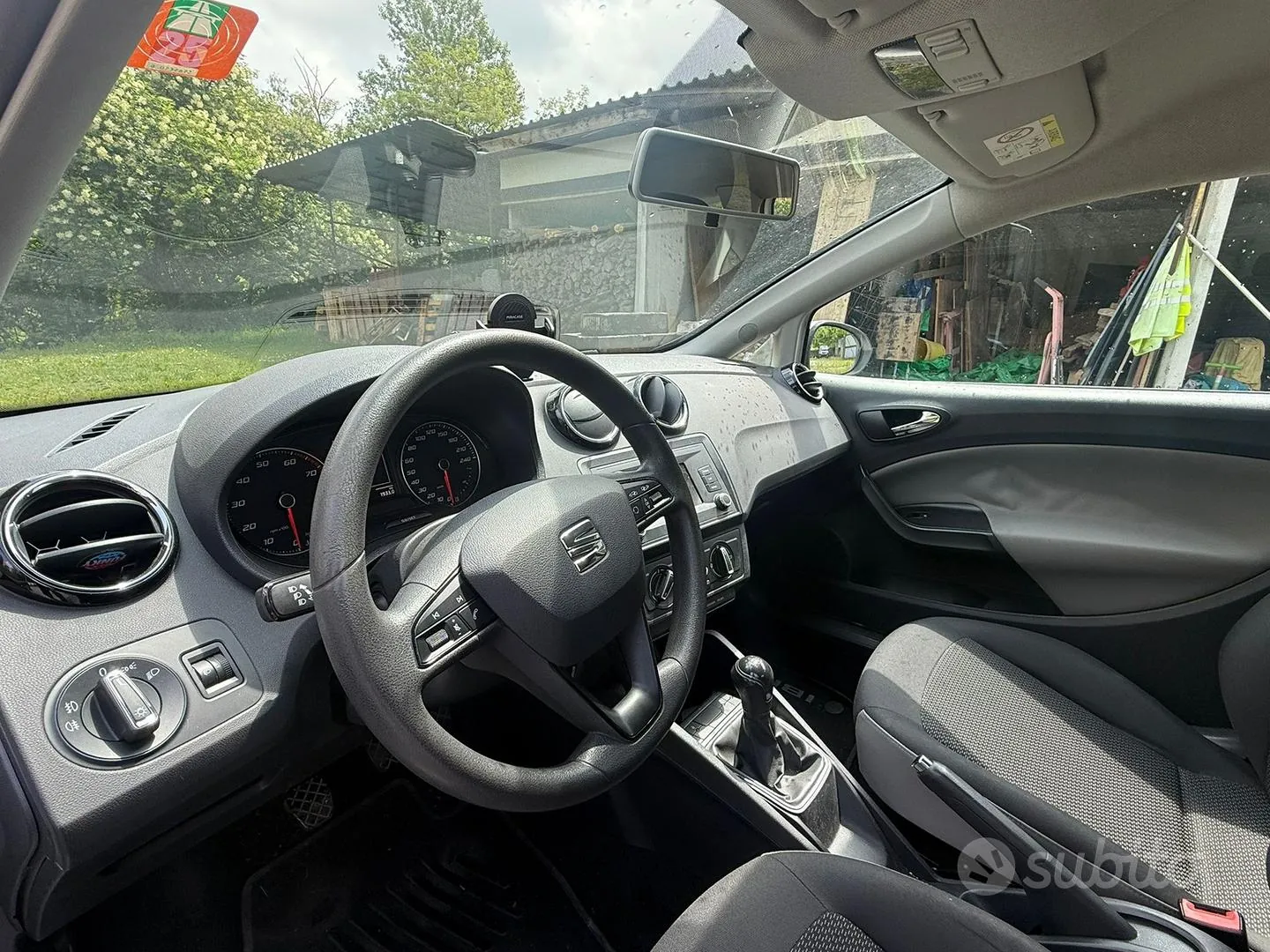 Seat Ibiza 2015 photo 5