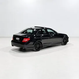 Mercedes-Benz C 350 2014 photo 3