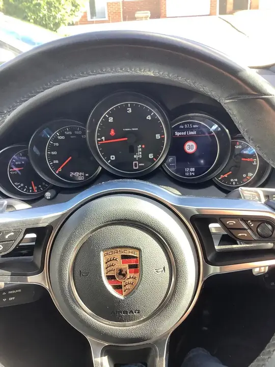 Porsche Cayenne 2017 photo 5