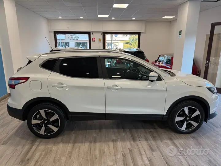 Nissan Qashqai 2017 photo 4