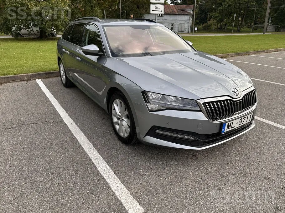 Skoda Superb 2020 photo 4