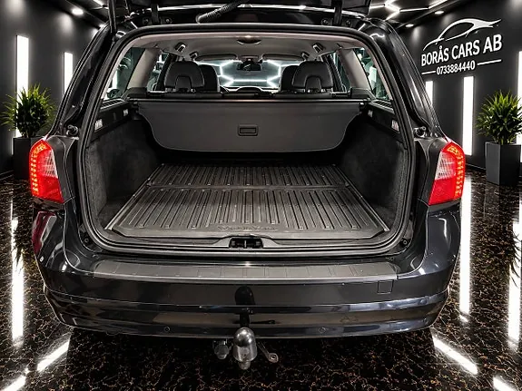 Volvo V70 2012 photo 4