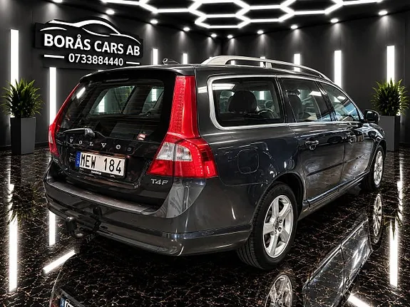 Volvo V70 2012 photo 3