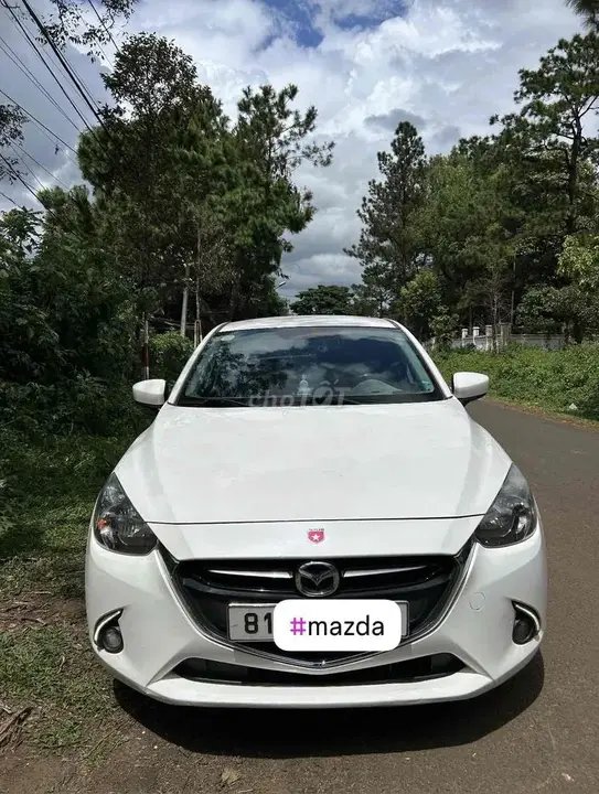 Mazda 2 2018 photo 3