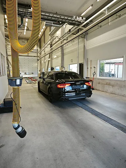 Audi S4 2014 photo 2