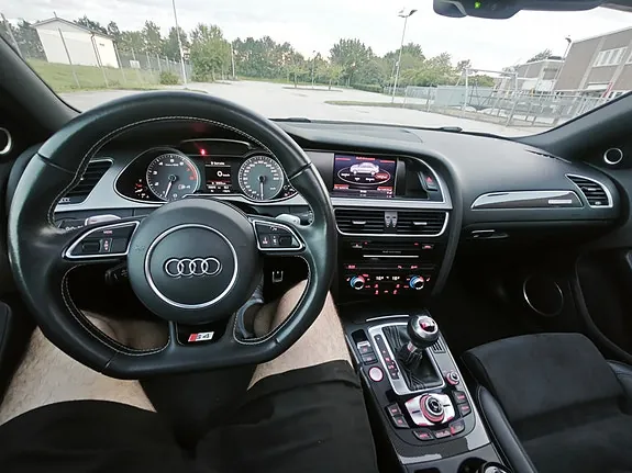 Audi S4 2014 photo 4