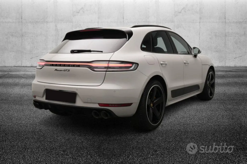 Porsche Macan 2020 photo 2