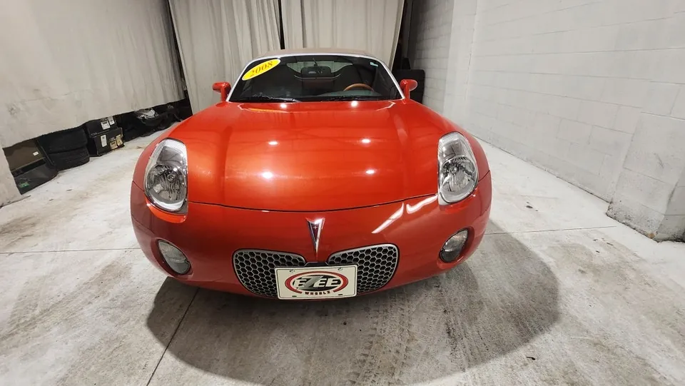 Pontiac Solstice 2008 photo 2