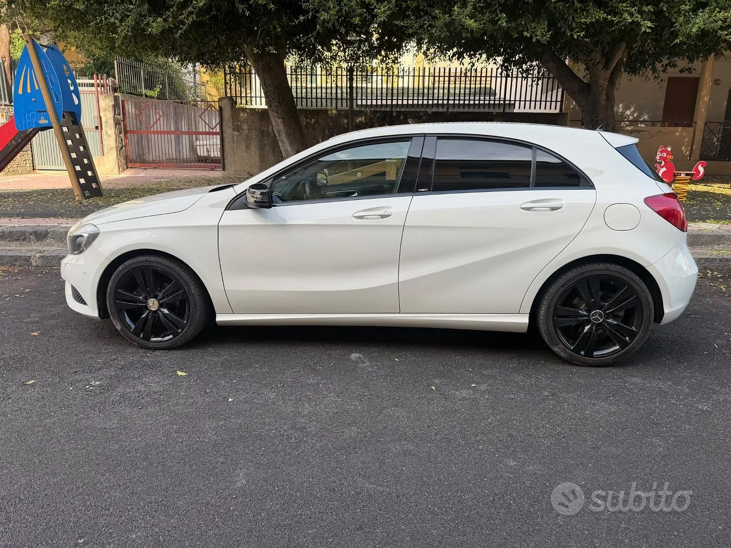 Mercedes-Benz A-Class 2013 photo 3