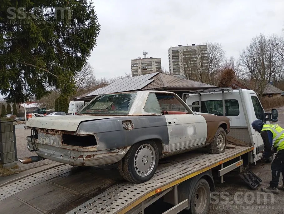 Mercedes-Benz Sl450 1979 photo 4