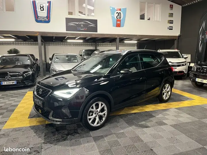 Seat Arona