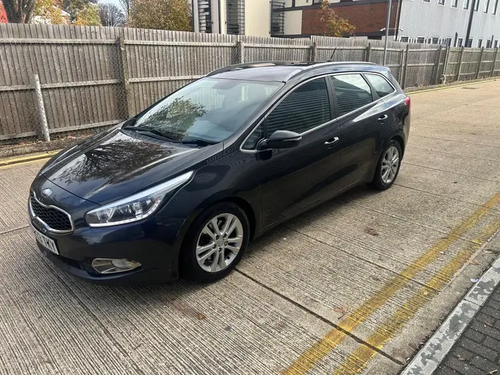 Kia Ceed 2013 photo 3