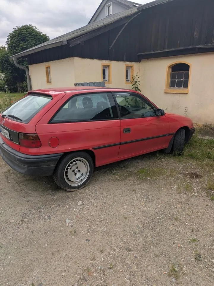 Opel Astra F