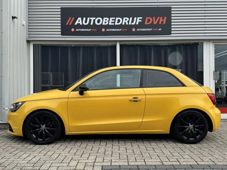 Audi A1 2014 photo 2