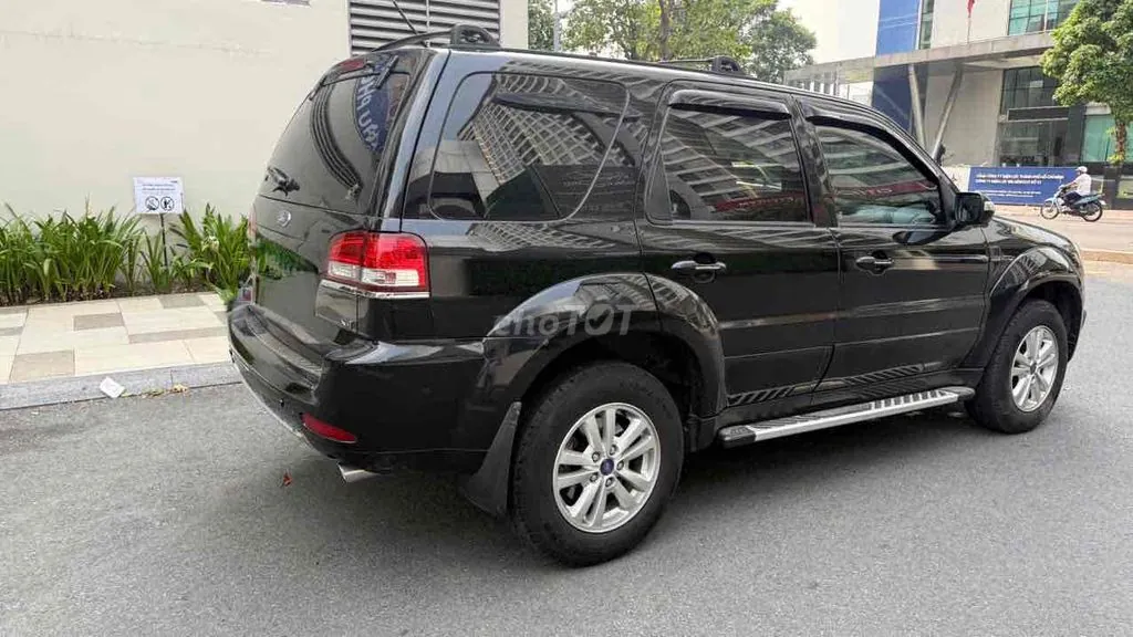 Ford Escape 2009 photo 2