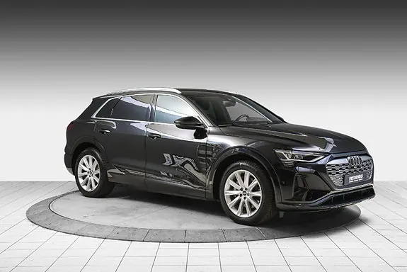 Audi Q8 E-Tron 2024 photo 2