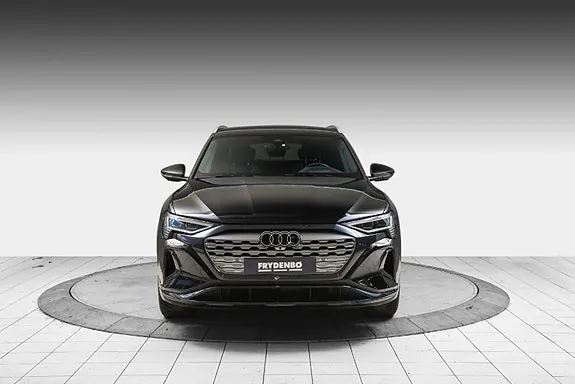Audi Q8 E-Tron 2024 photo 3