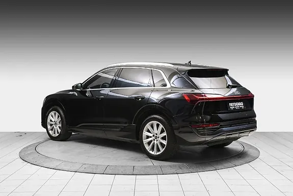 Audi Q8 E-Tron 2024 photo 5
