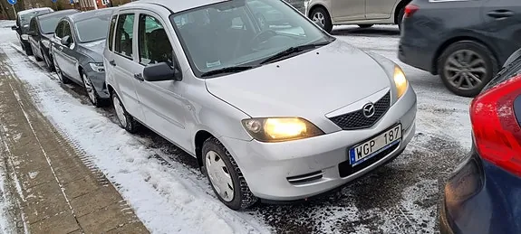 Mazda 2
