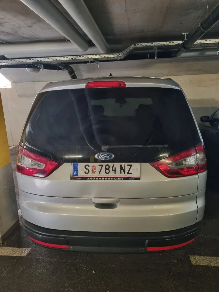 Ford Galaxy 2008 photo 2
