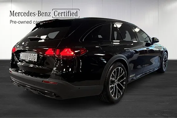 Mercedes-Benz E300 De 2025 photo 3