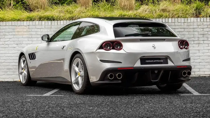 Ferrari Gtc4Lusso 2018 photo 4