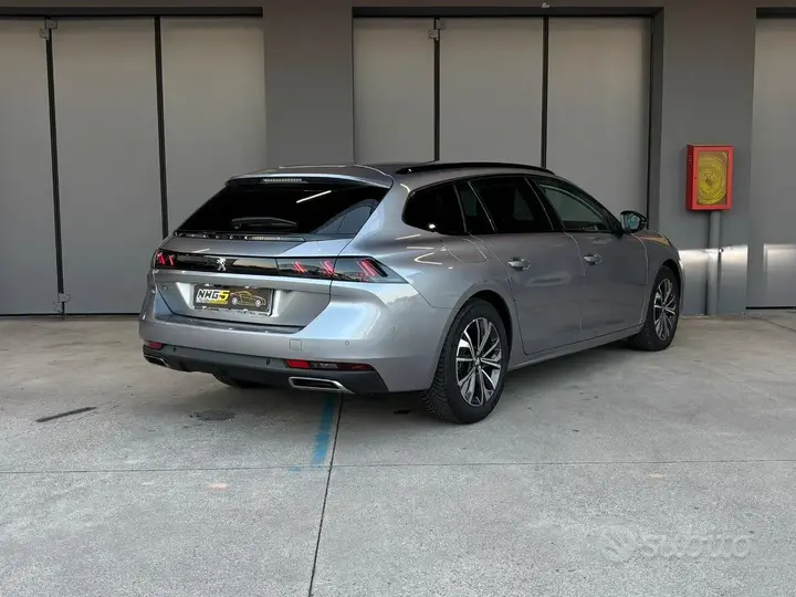 Peugeot 508 2022 photo 4