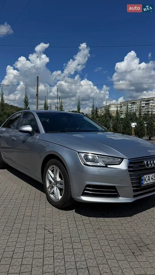 Audi A4 2016 photo 3