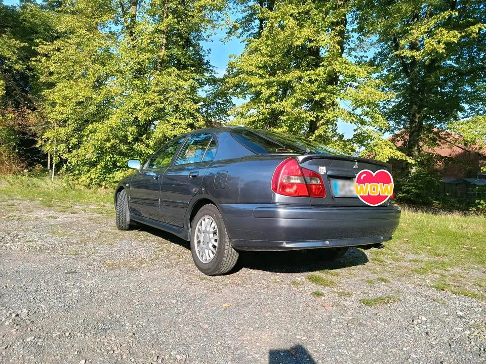 Mitsubishi Carisma