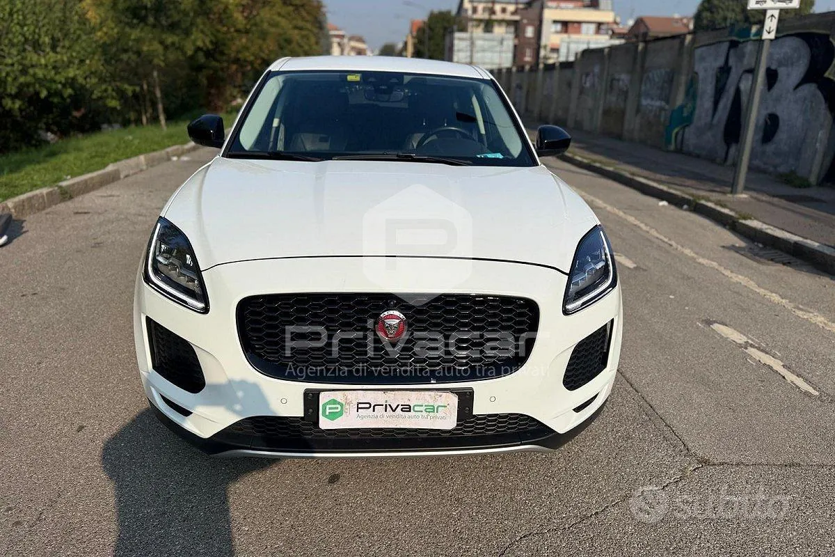 Jaguar E-Pace 2018 photo 2