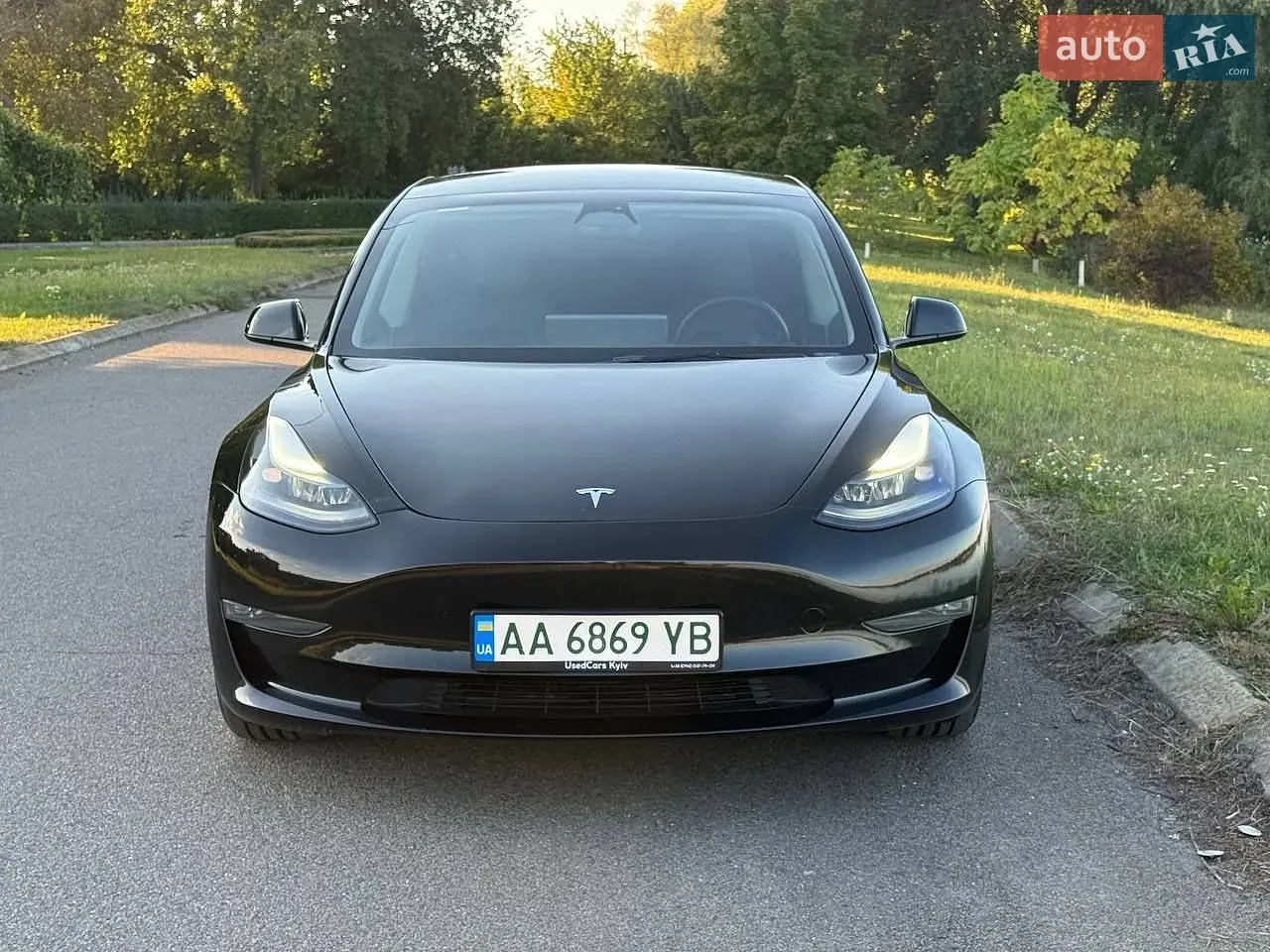 Tesla Model 3 2023 photo 4