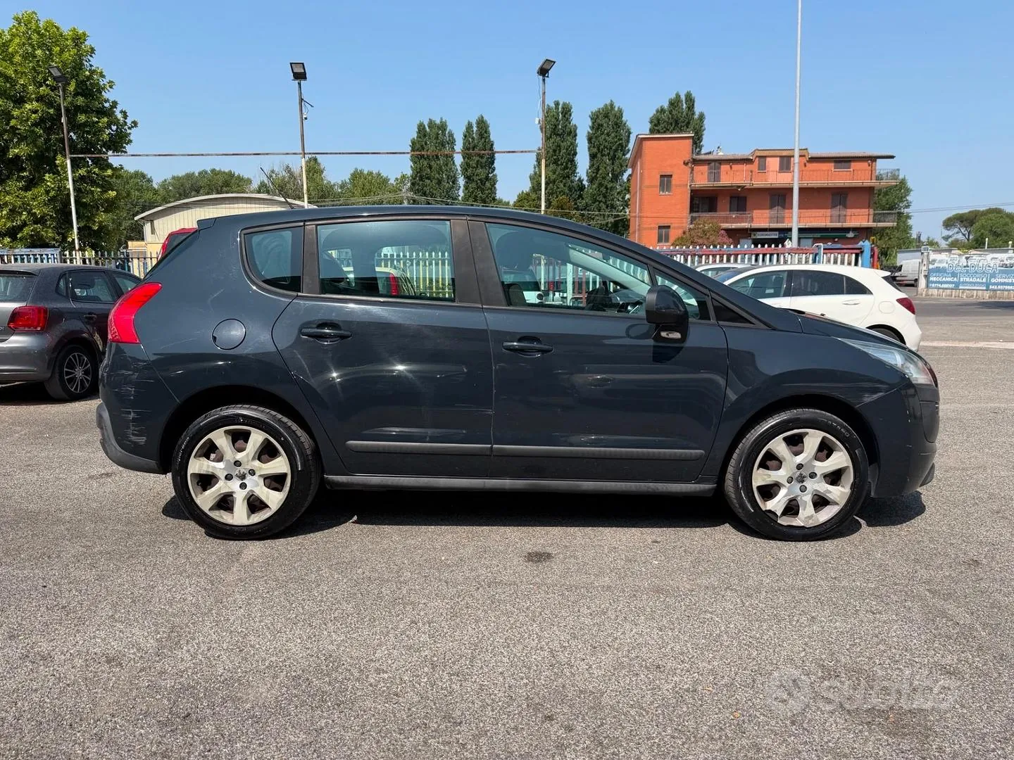 Peugeot 3008 2010 photo 4
