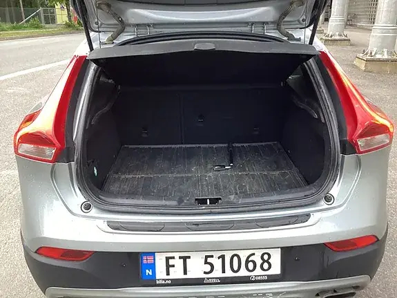 Volvo V40 Cross Country 2015 photo 5