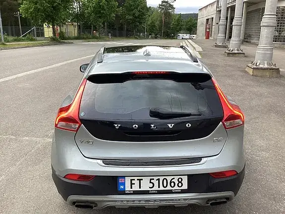 Volvo V40 Cross Country 2015 photo 4