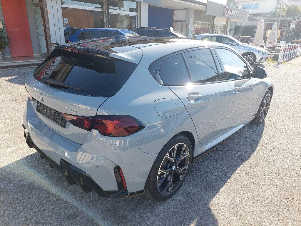 BMW 120D 2025 photo 4