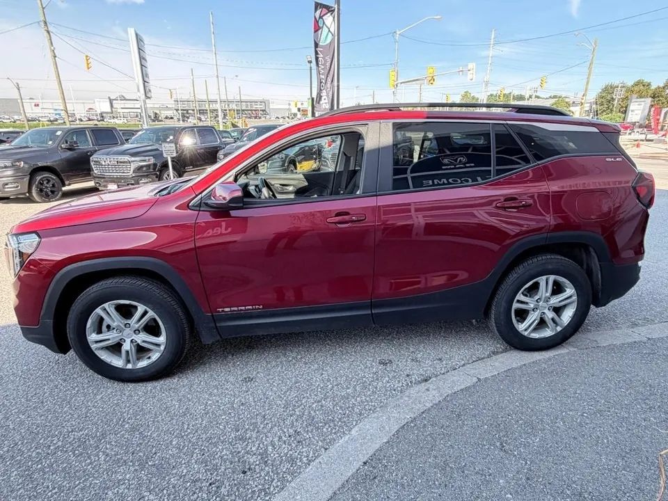 GMC Terrain 2024 photo 3